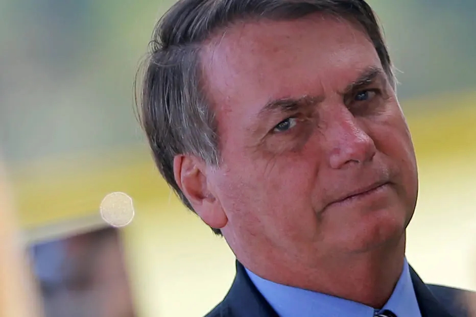 "Se contenção der errado, Bolsonaro culpará os outros", diz cientista político